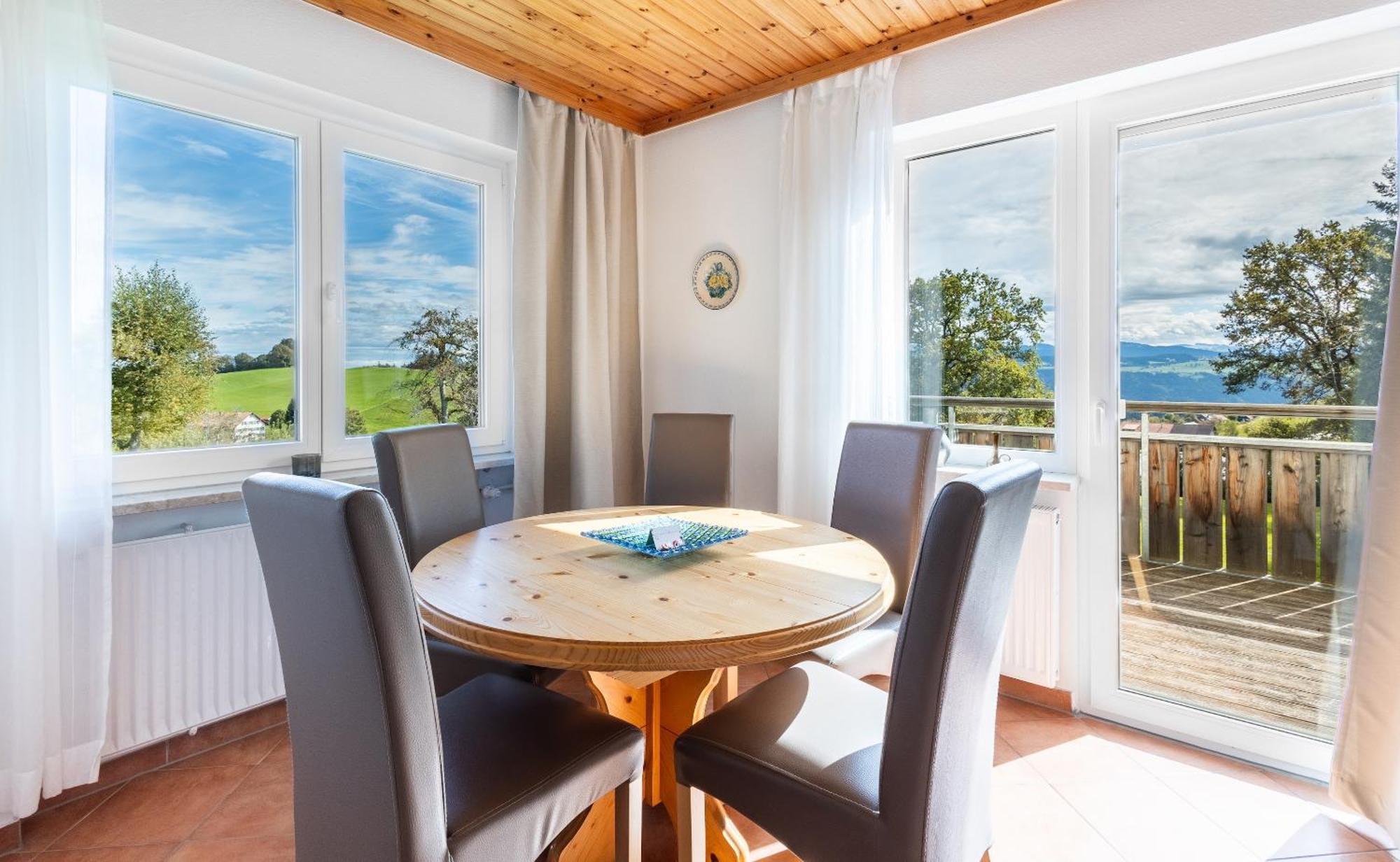 Ferienwohnungen Appartements Bergwald Scheidegg Bilik gambar