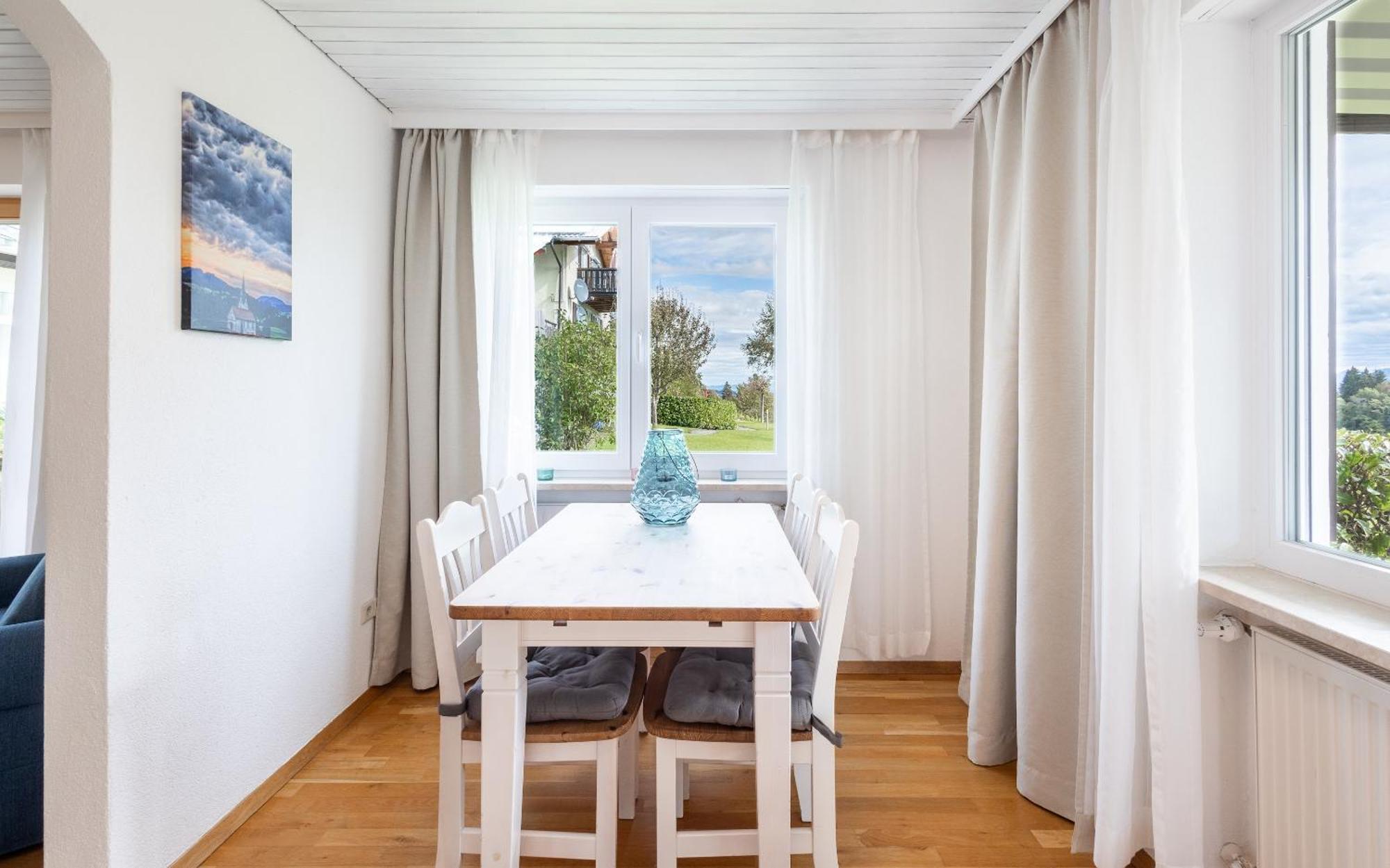 Ferienwohnungen Appartements Bergwald Scheidegg Bilik gambar